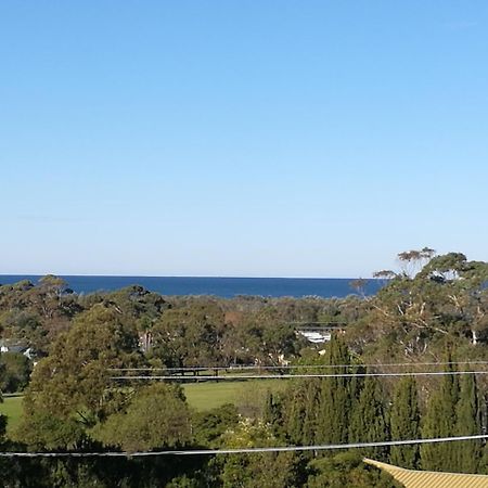 Castle Stay At Lakes Entrance Buitenkant foto