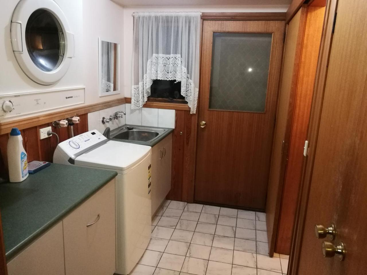 Castle Stay At Lakes Entrance Buitenkant foto